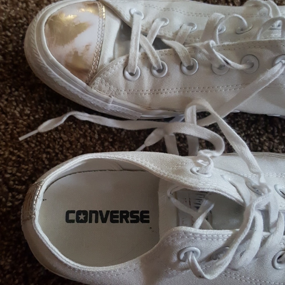 Woman's shoes - Picture 4 of 4